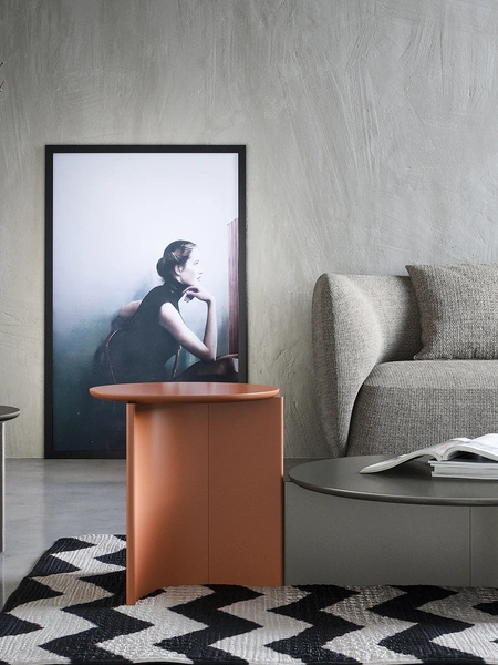 Tavolino Balance in laccato o legno di Novamobili