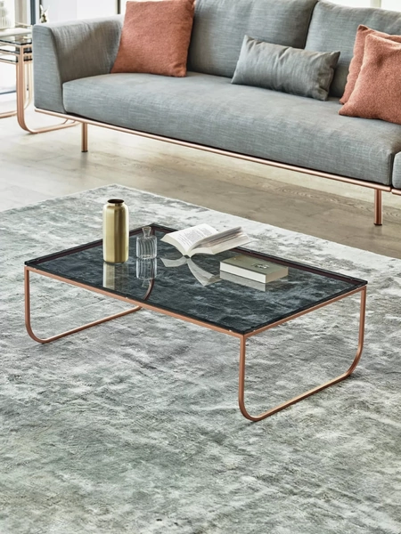 Tavolino Tokio con top in cristallo e base in acciaio laccato di Bontempi