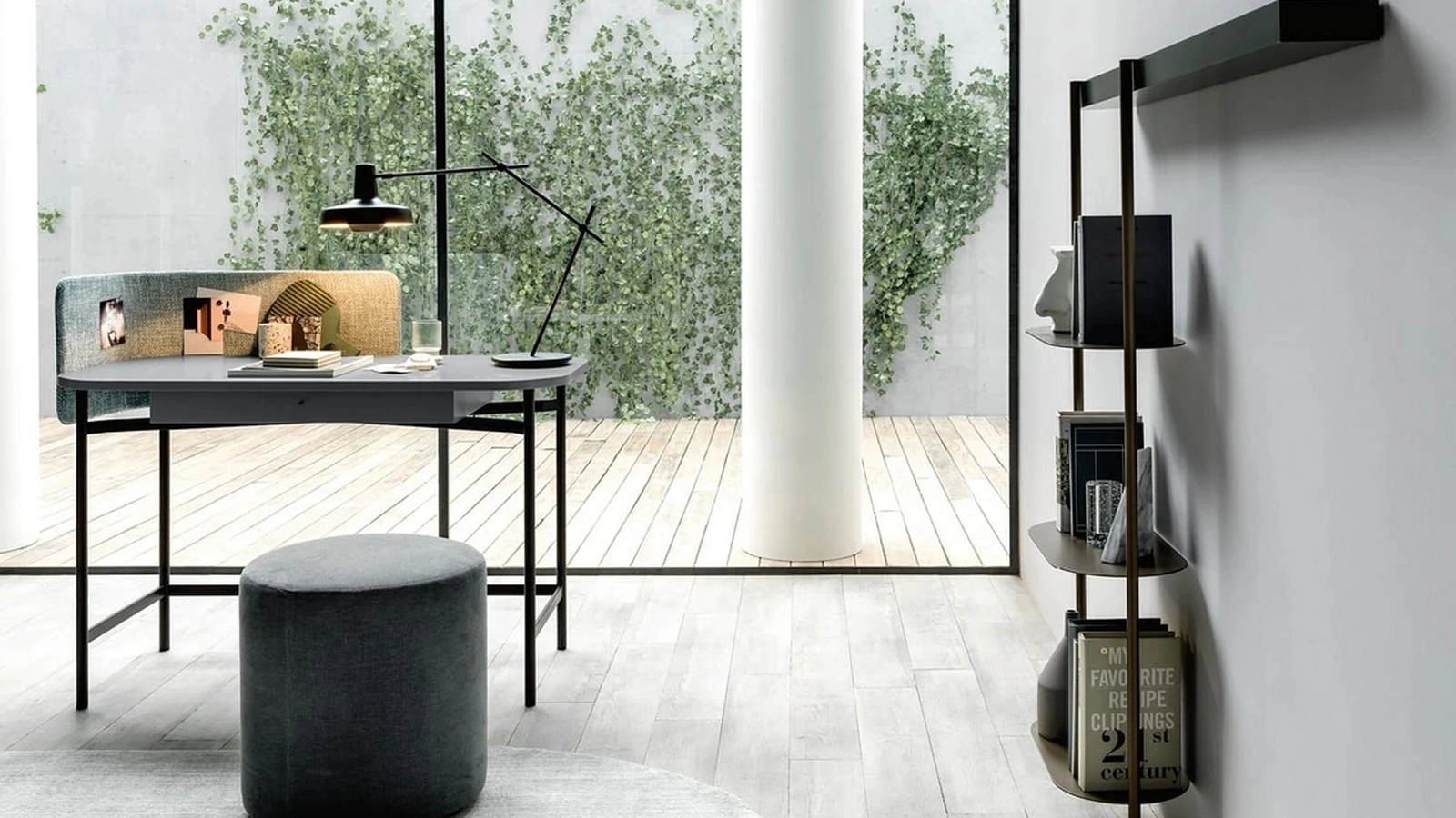 Scrittoio Ninfea in legno e metallo di Novamobili