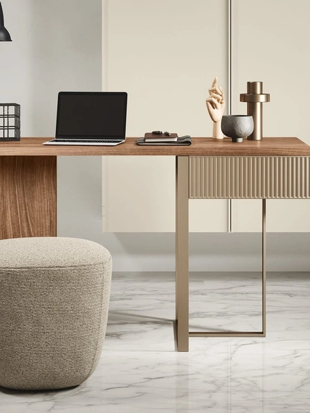 Scrittoio Desk in legno di Novamobili