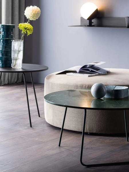 Tavolino rotondo in marmo Orbis di Novamobili