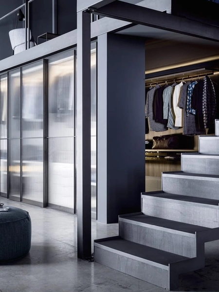 Pouf dalla forma rotonda in tessuto imbottito Chico di Novamobili