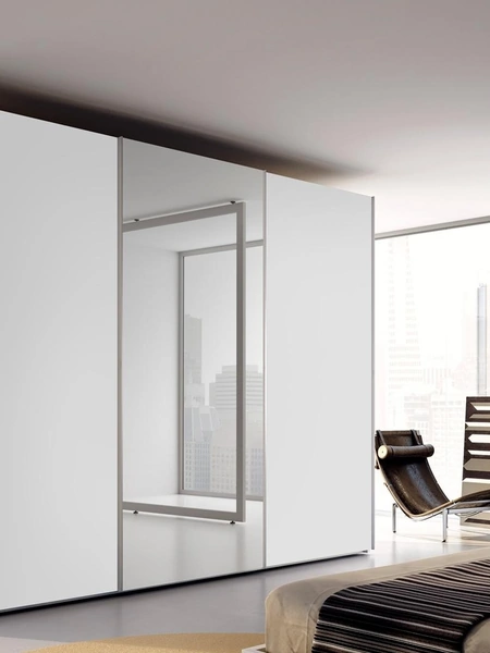 Armadio Anta Scorrevole in melaminico con anta centrale a specchio 33D di Ferrimobili