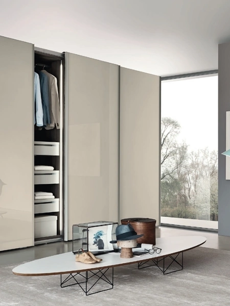 Armadio Vitria Scorrevole Maniglia Ala in Vetro laccato di Sangiacomo