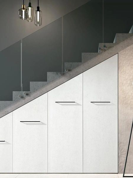 Armadio sottoscala su misura Composizione 37 di Ferrimobili