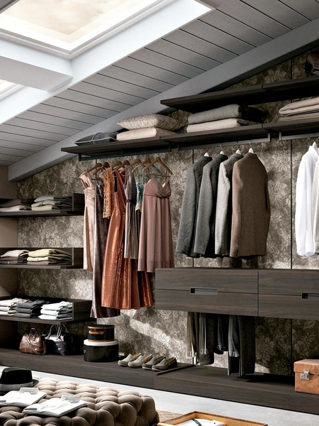 Cabina Armadio mansardata in melaminico con schienale in finitura pelle Railsystem 09 di Ferrimobili