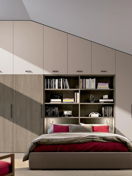 Armadio per mansarde con ante battenti Composizione 01 di Ferrimobili