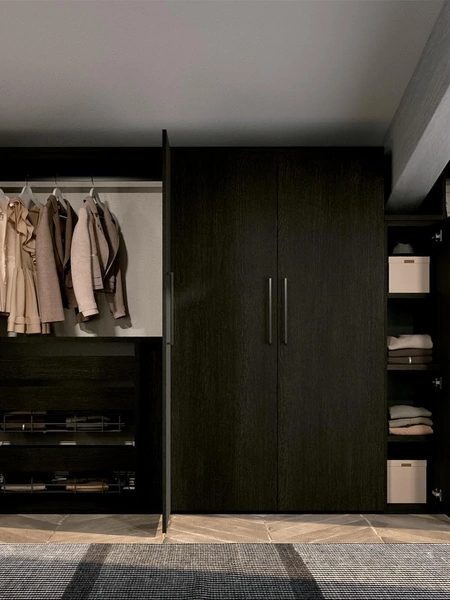 Armadio per mansarda con ante battenti Composizione 19 di Ferrimobili