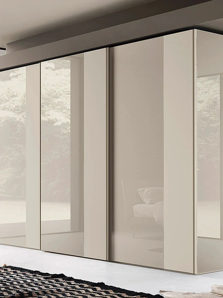 Armadio Sintesi con ante scorrevoli in Vetro di Sangiacomo