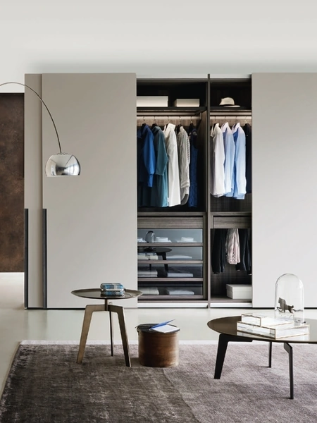 Armadio con ante scorrevoli Tratto in laccato opaco Corda di Sangiacomo