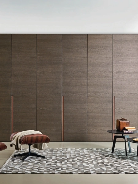 Armadio con ante battenti in impiallacciato Rovere Argilla Tratto di Sangiacomo