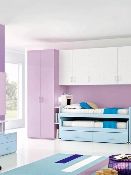 Cameretta per Ragazzi 627 a ponte con tre letti, di cui uno estraibile di Ferrimobili