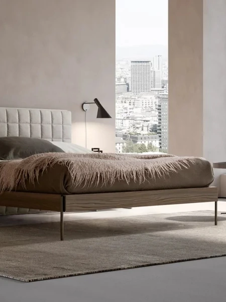 Letto matrimoniale con testiera Rubik di Adok