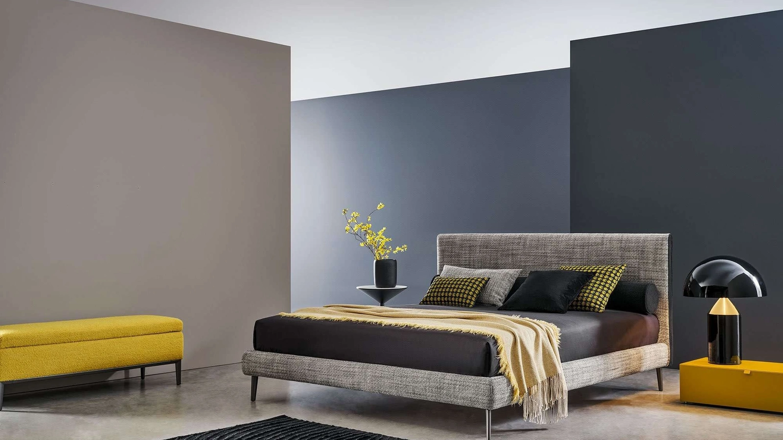 Letto in tessuto con testiera Dread di Twils