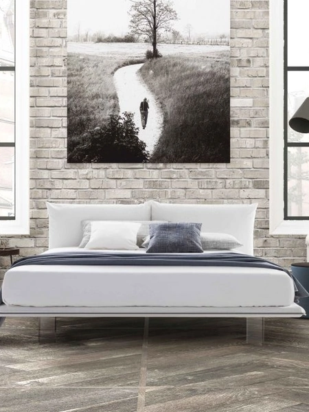 Letto matrimoniale in tessuto con testiera Ego di Confort Line