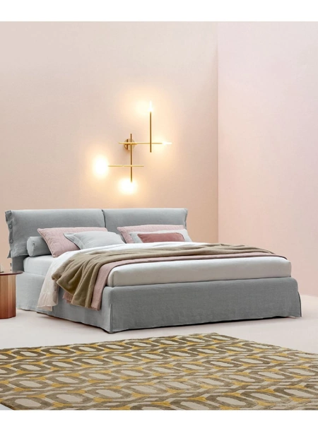 Letto in tessuto con testiera Giselle di Twils