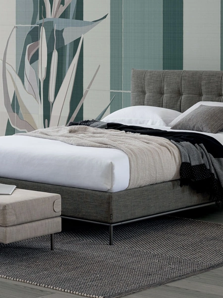 Letto in tessuto con testiera trapuntata Panf di Oggioni