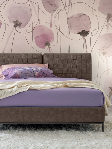 Letto in pelle con testiera dalla lavorazione intrecciata Urbano Basket di Oggioni