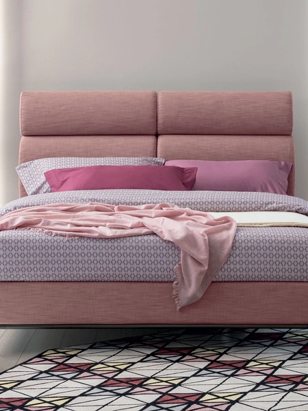 Letto in tessuto con testiera imbottita Veglio di Oggioni