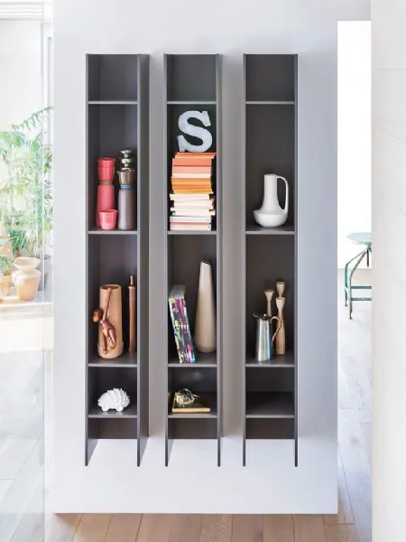 Libreria sospesa Butterfly di Novamobili