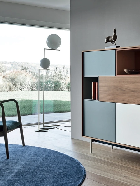 Madia Alta Lampo Open 47 in laccato opaco e Noce impiallacciato di Sangiacomo