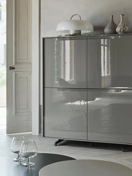 Madia Vela 03 in laccato lucido Ardesia di Sangiacomo