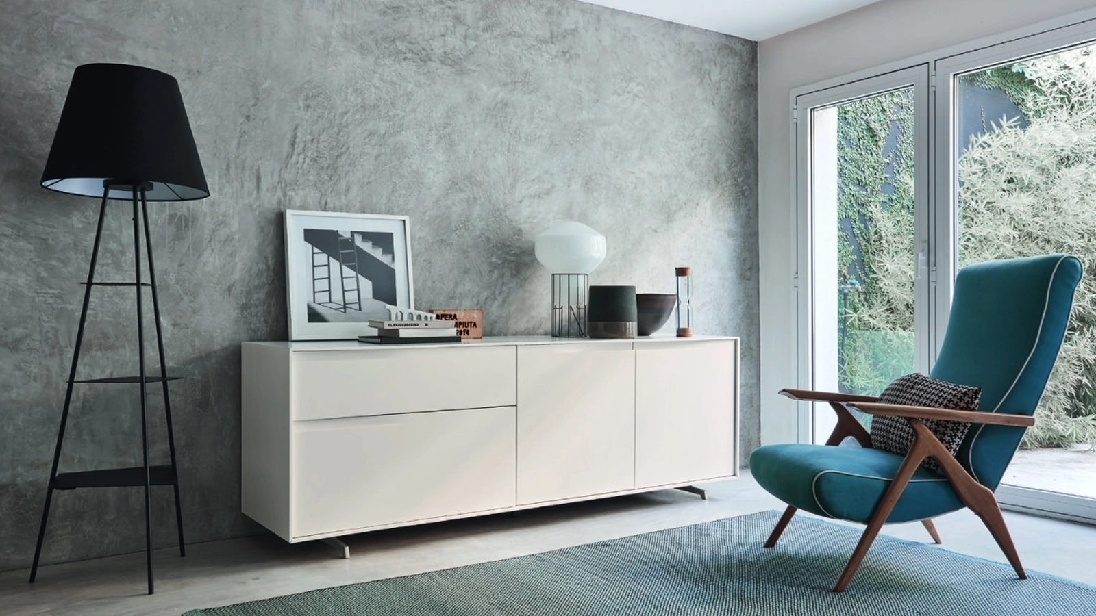 Madia Vela 12 in laccato Magnolia opaco di Sangiacomo