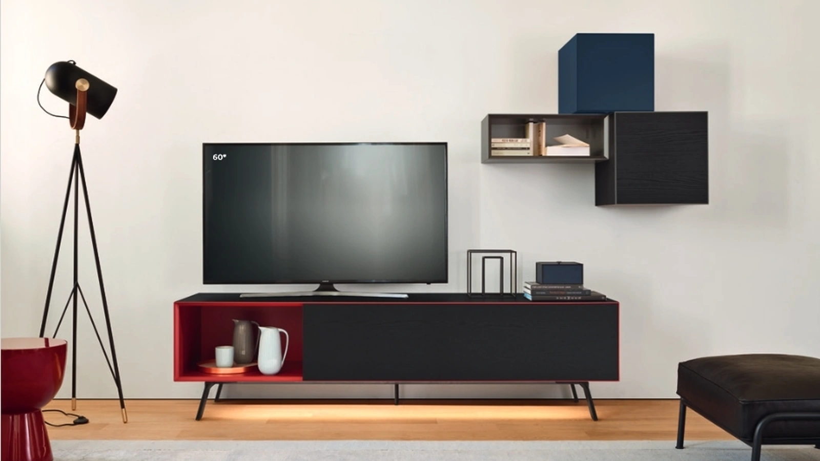 Mobile Porta Tv Domino Mono in laccato opaco di Sangiacomo