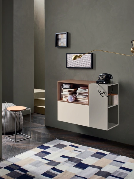 Mobile sospeso Lampo Open in laccato opaco di Sangiacomo