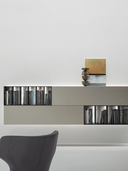 Mobile sospeso Wallover in laccato di Caccaro