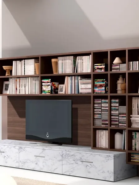 Parete Attrezzata Living 81D in melaminico con ante in materico effetto marmo bianco di Carrara di Ferrimobili