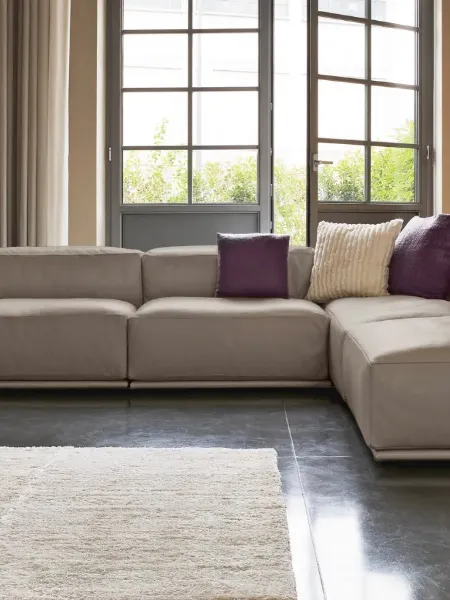 Divano angolare in ecopelle Roland di Doimo Salotti