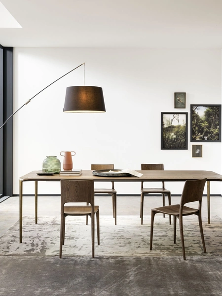 Sedia di design Aris di Alta Corte