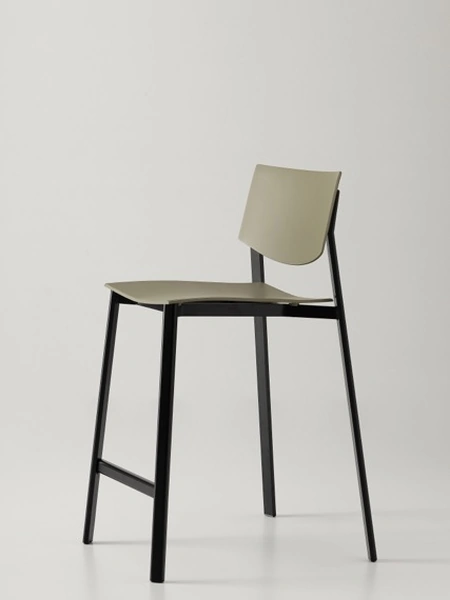 Sgabello Beba di Pointhouse