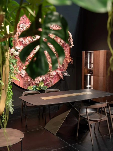 Sedia Dry in Rovere massello con braccioli di Alta Corte