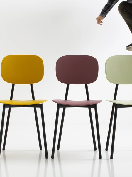 Sedia Tata Young 4 in polipropilene di Pointhouse