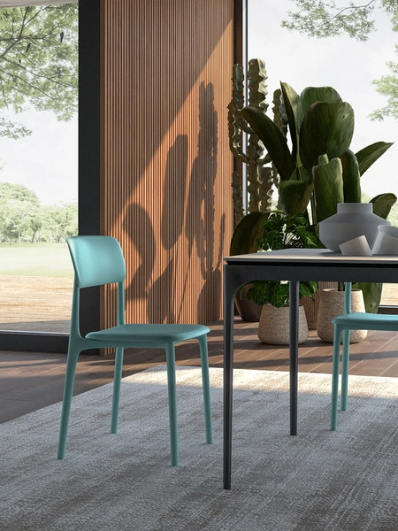 Sedia in polipropilene Quintaci di Easyline