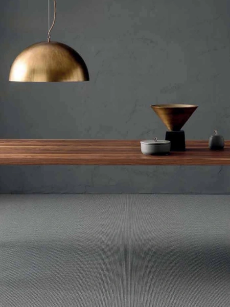 Tavolo fisso con gambe in ferro Fly di Alta Corte