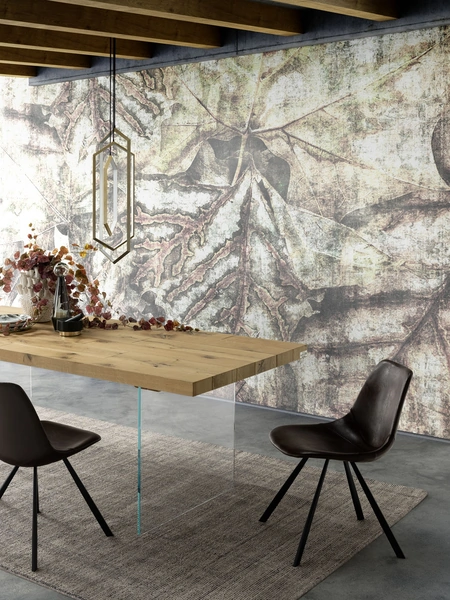 Tavolo con gambe in vetro e piano in legno Ice di Alta Corte