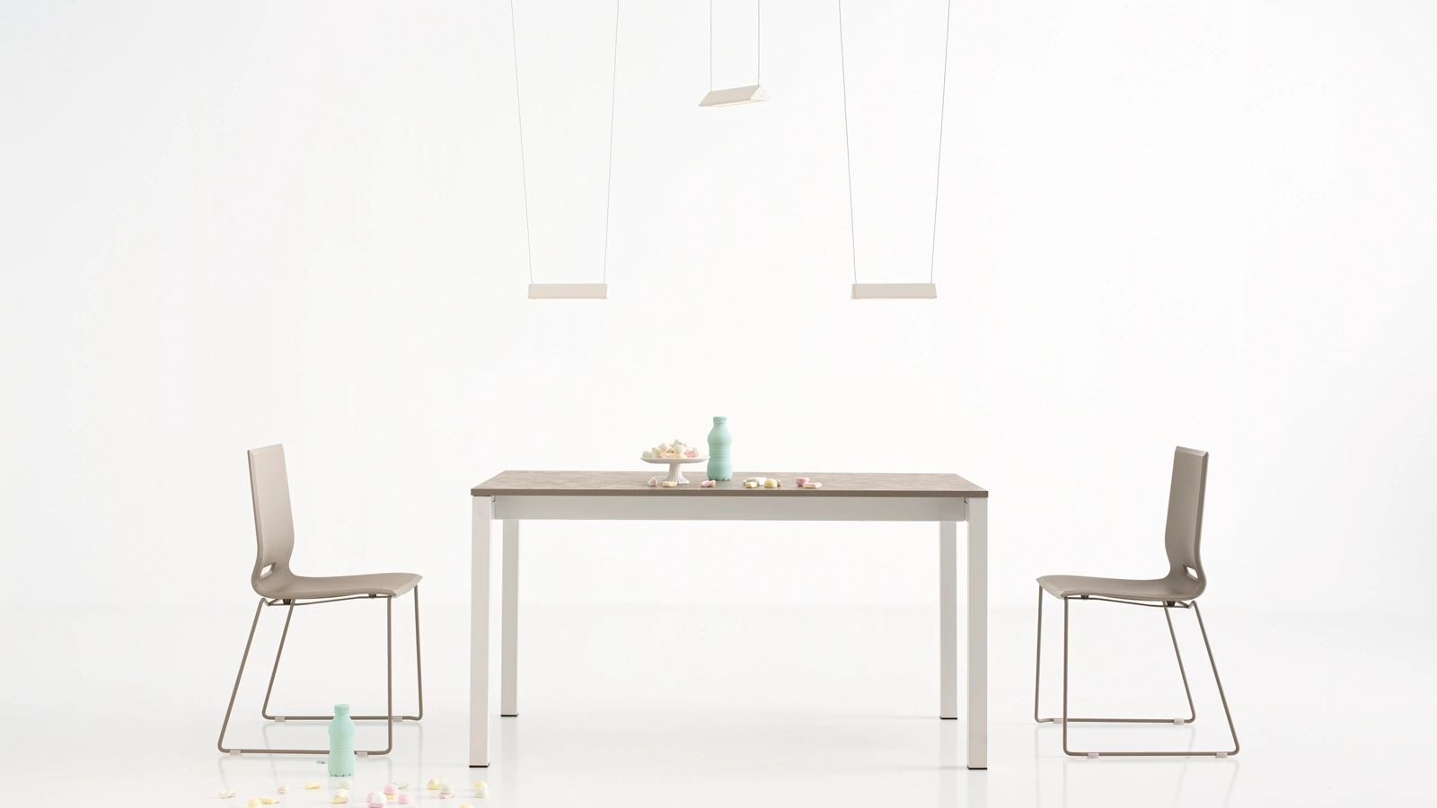 Tavolo allungabile Jolly in laminato e metallo di Pointhouse