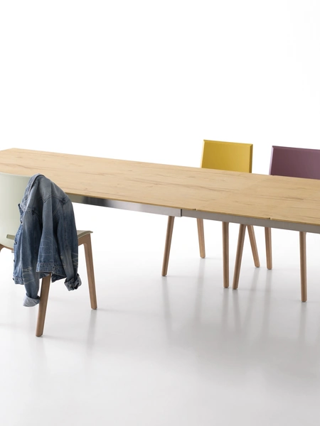 Tavolo allungabile Krono Angoli Raggiati di Pointhouse