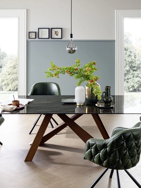 Tavolo Metal con top in Ceramica di Alta Corte