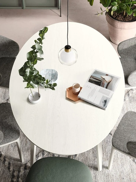 Tavolo Rea in Rovere Bianco di Novamobili