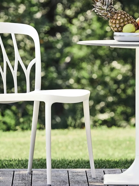 Sedia da giardino impilabile Galaxy Outdoor in polipropilene e fibra di vetro di Bontempi