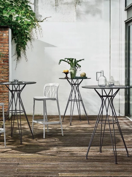 Tavolo da giardino Vincent Alto Outdoor in acciaio laccato di Bontempi